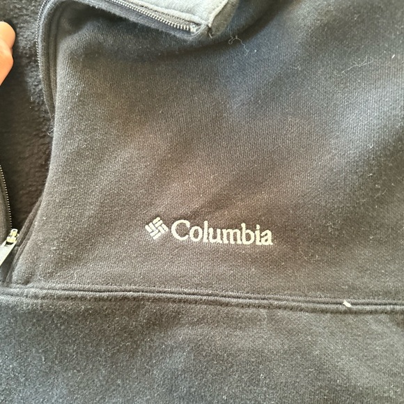 Colombia black half zip up. Size M - Picture 5 of 6